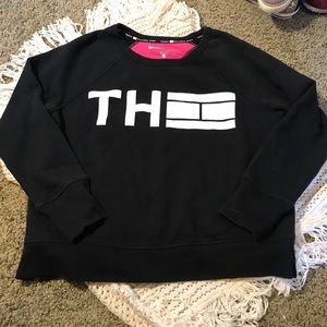 Tommy Hilfiger sport sweater size large